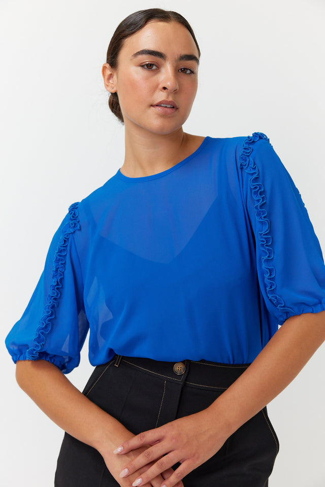 Billowy top