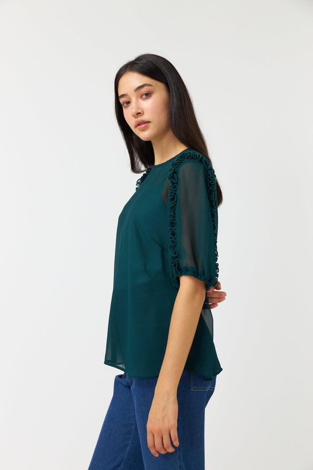 Billowy top