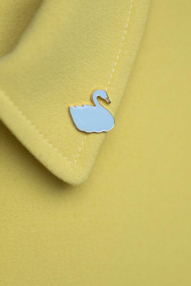Swan Pin