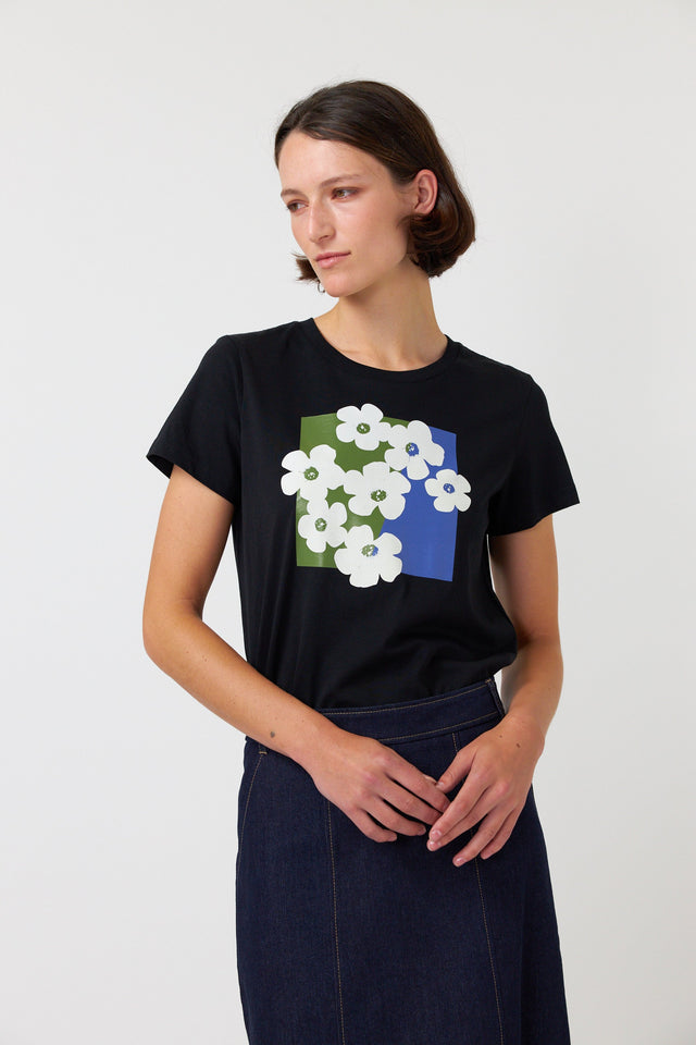 Pop flowers t-shirt