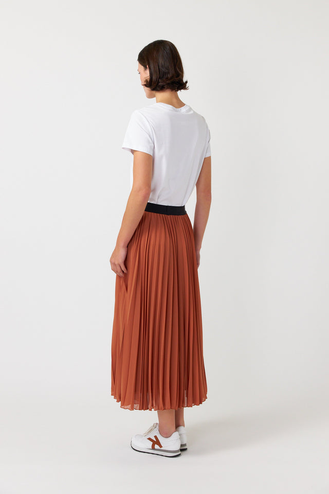 Billowy skirt