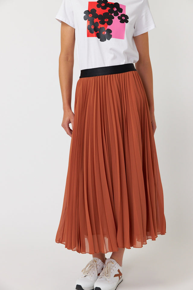 Billowy skirt